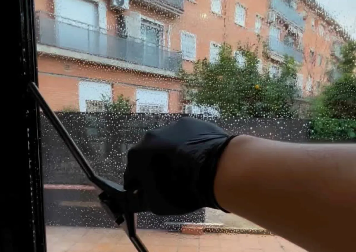 Limpieza de crsitales en Terrassa